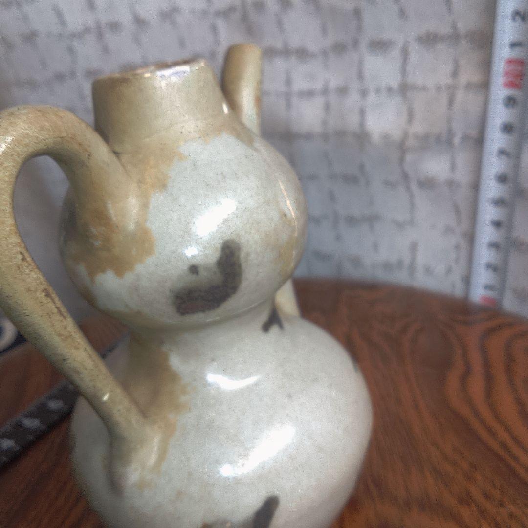 骨董６手作り陶器壺、二重ボディ