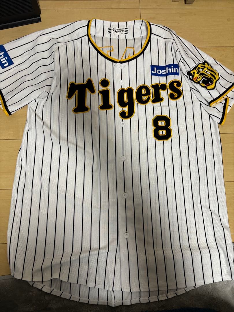 阪神タイガース 佐藤輝明 ユニフォーム xo