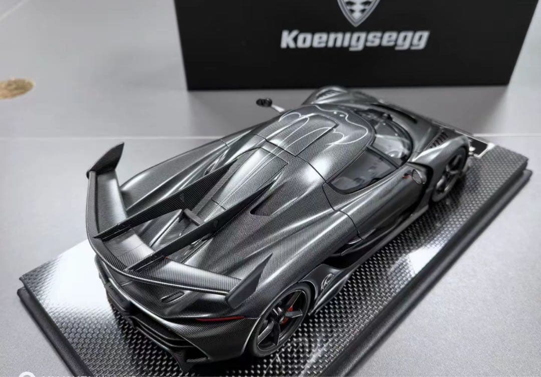 新品 FrontiArt 1/18 ケーニグセグ jesko ブラックカーボン