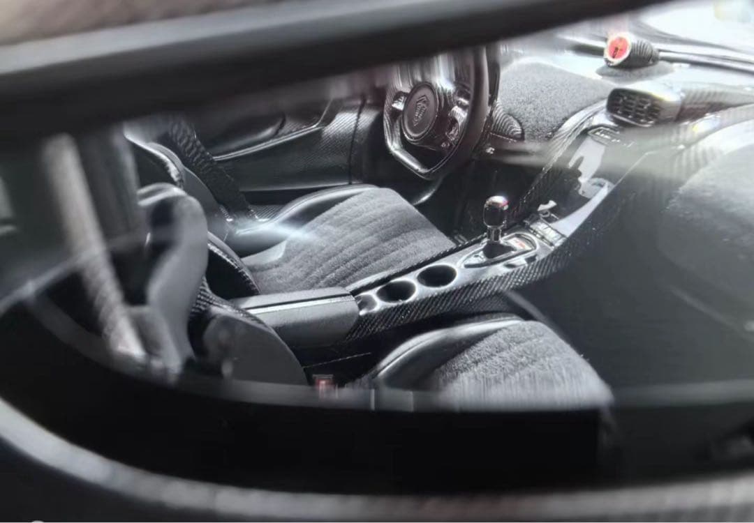 新品 FrontiArt 1/18 ケーニグセグ jesko ブラックカーボン