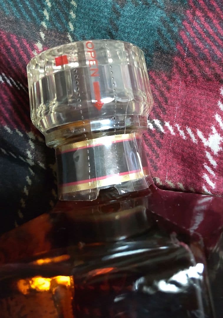 サントリー SUNTORY ローヤル  ウイスキー 12年 黒ラベル