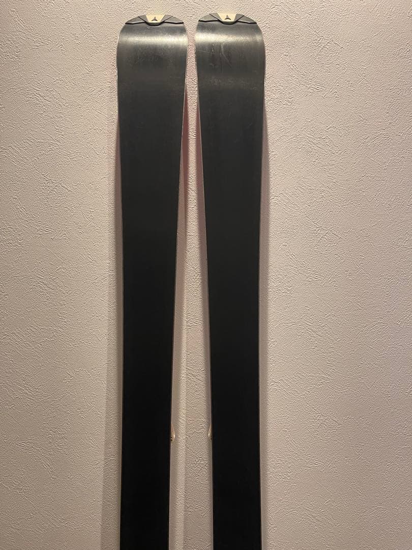 ATOMIC アトミック ジュニア スキー板 130cm ストックセット ピンク