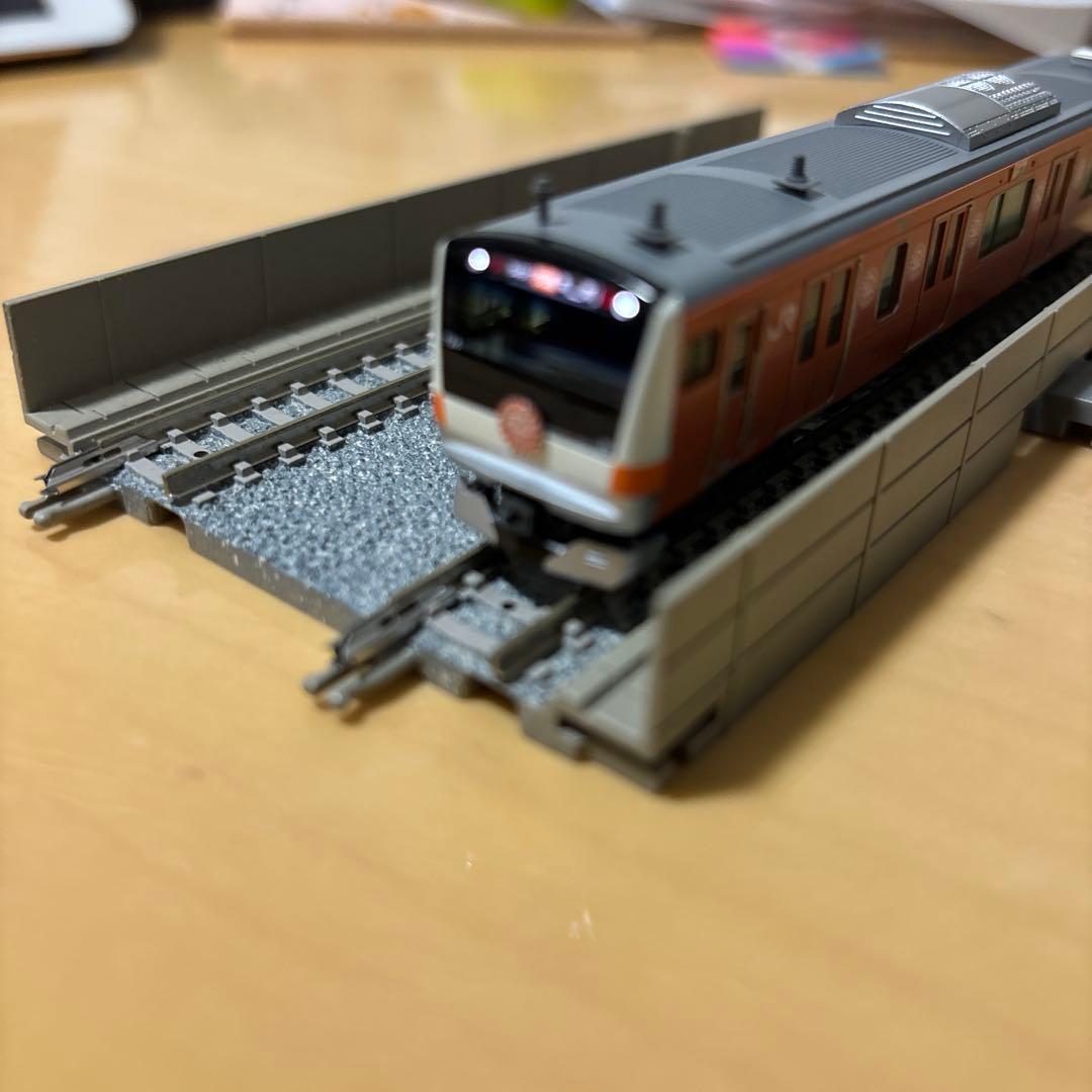 美品KATO 10-1577中央線　e233系130周年ラッピング　10両セット