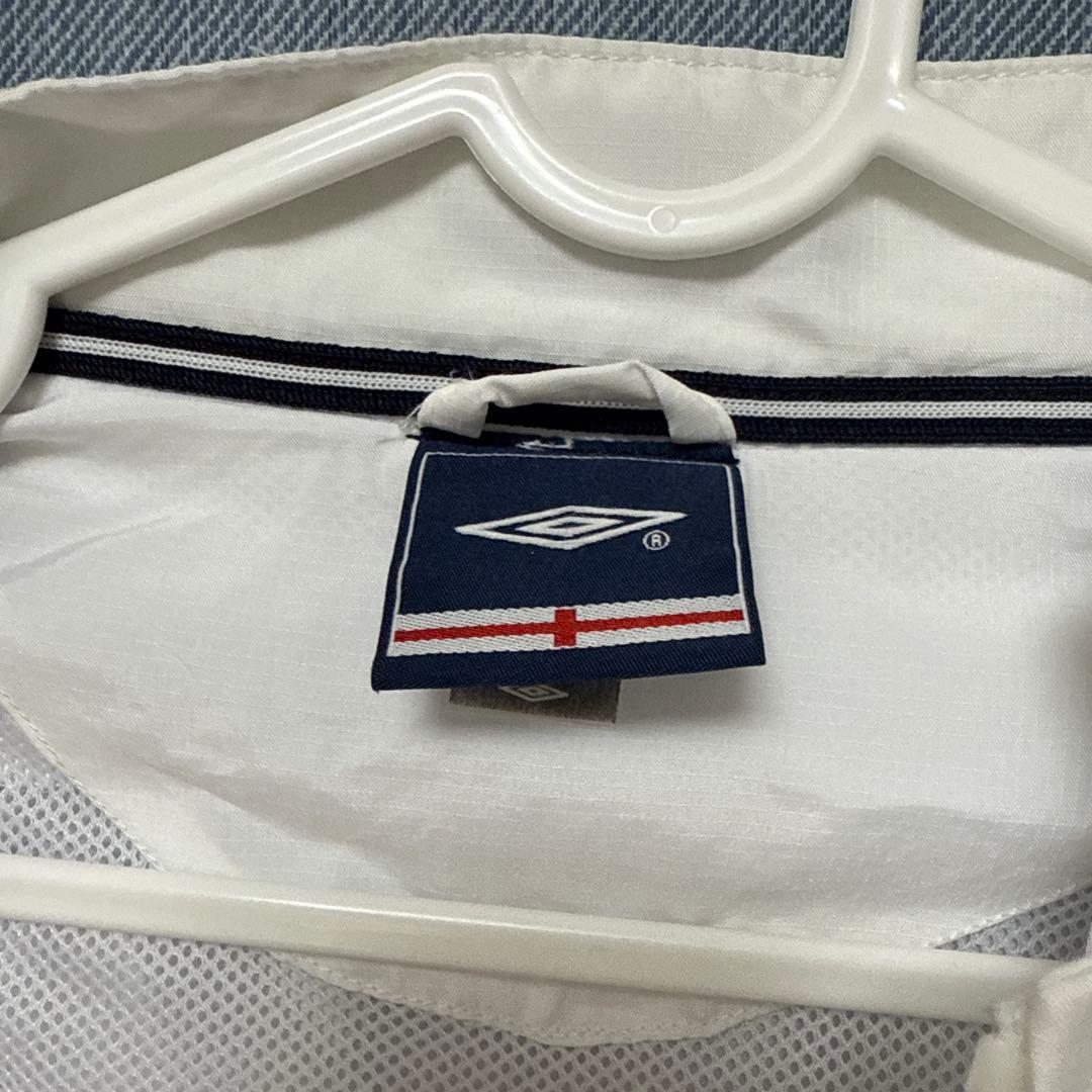 【美品】Umbro イングランド ウィンドブレーカー　サッカー　アンブロ