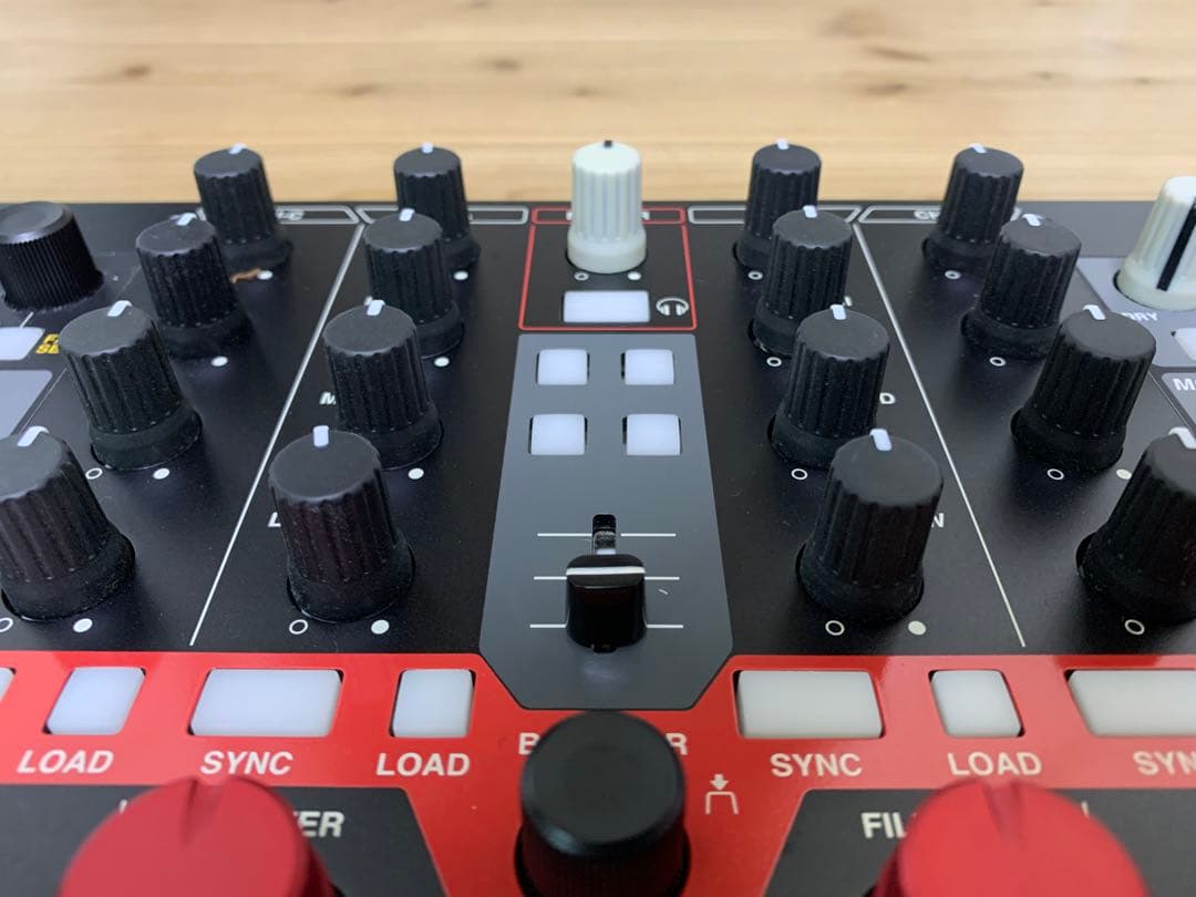 Vestax DJコントローラー VCI-400 ケーブル、保護カバー付き