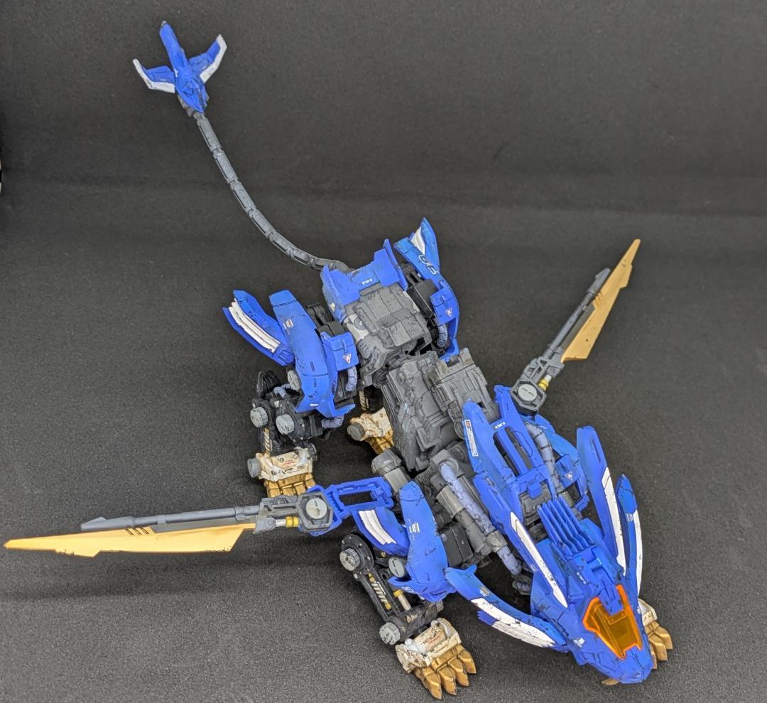 ゾイド　リアライズモデル RMZ-001　ブレードライガー　塗装済み完成品