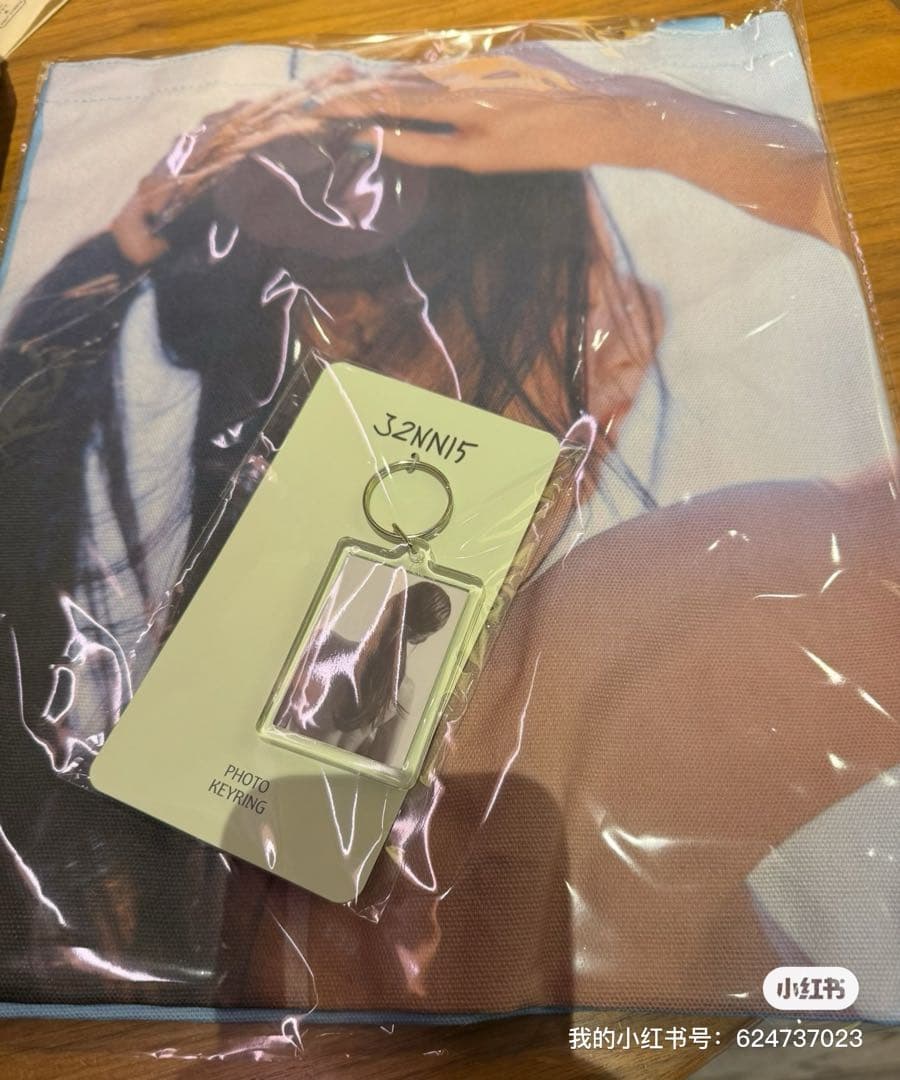 Jennie 代官山限定トートバック