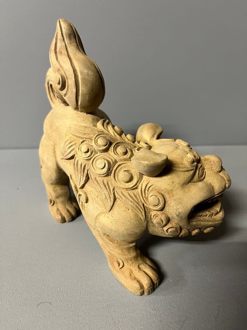 木彫り　獅子像　１対　35