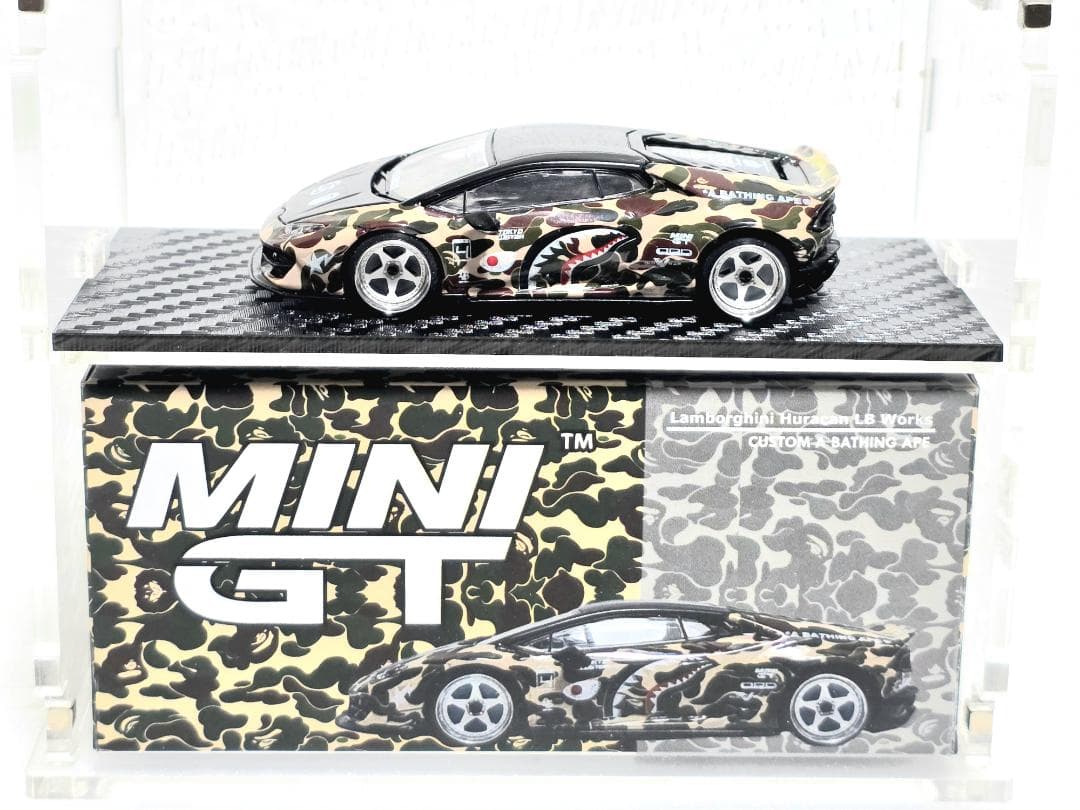 MINIGT ER34 SKYLINE LBWK チェイス + REGULAR