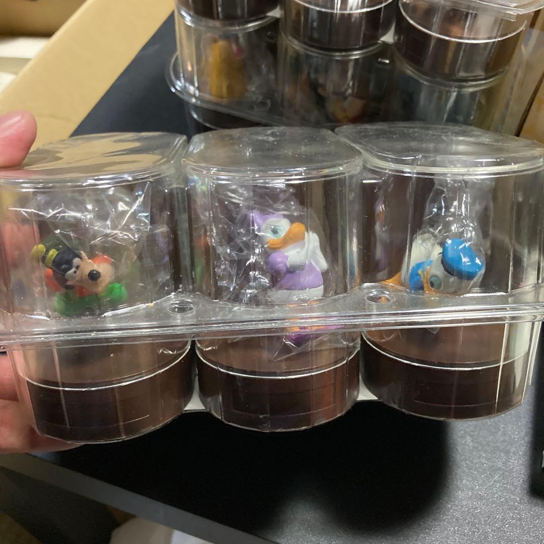 ディズニーランド20周年限定フィギュアとキャラクターズプラン非売品フィギュア