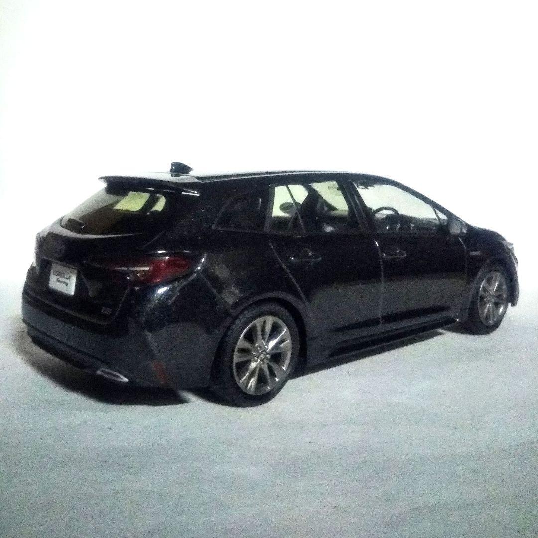 ディーラー カラーサンプルミニカー TOYOTA カローラツーリング 希少車