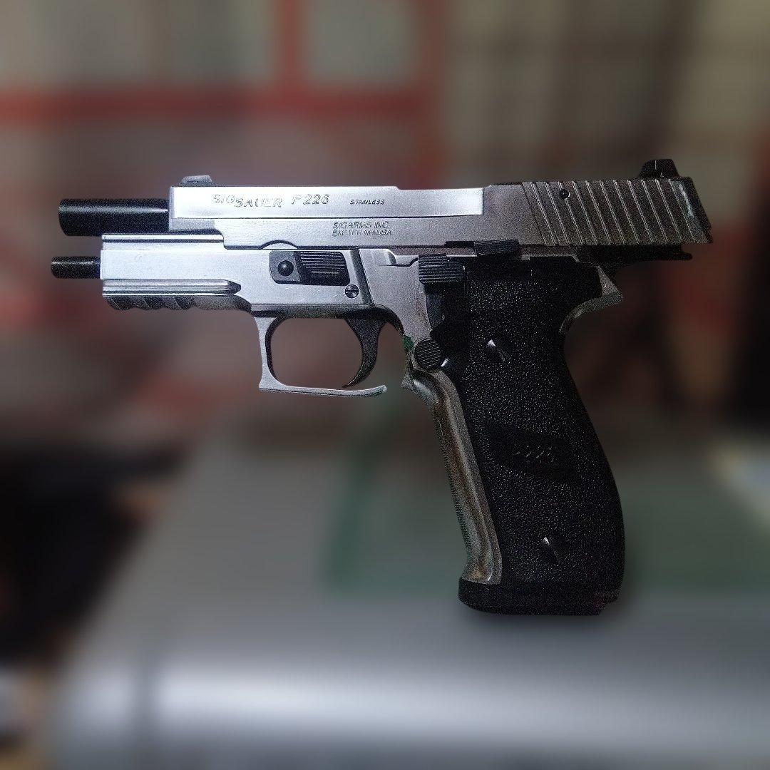 タナカワークス SIG SAUER P226 ステンレスモデル ブローバック