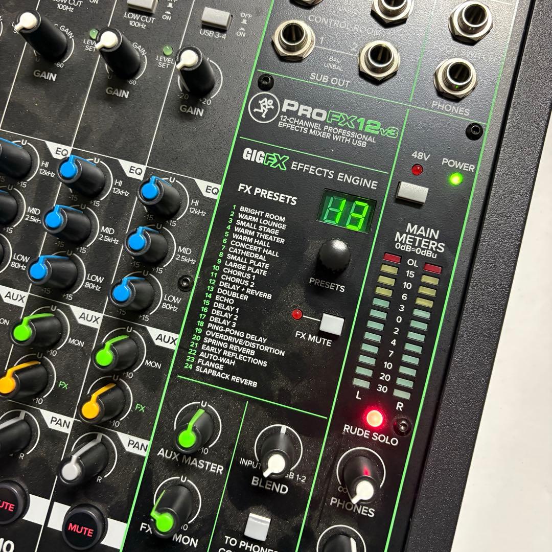 PROFX12V3 アナログミキサー 12チャンネル