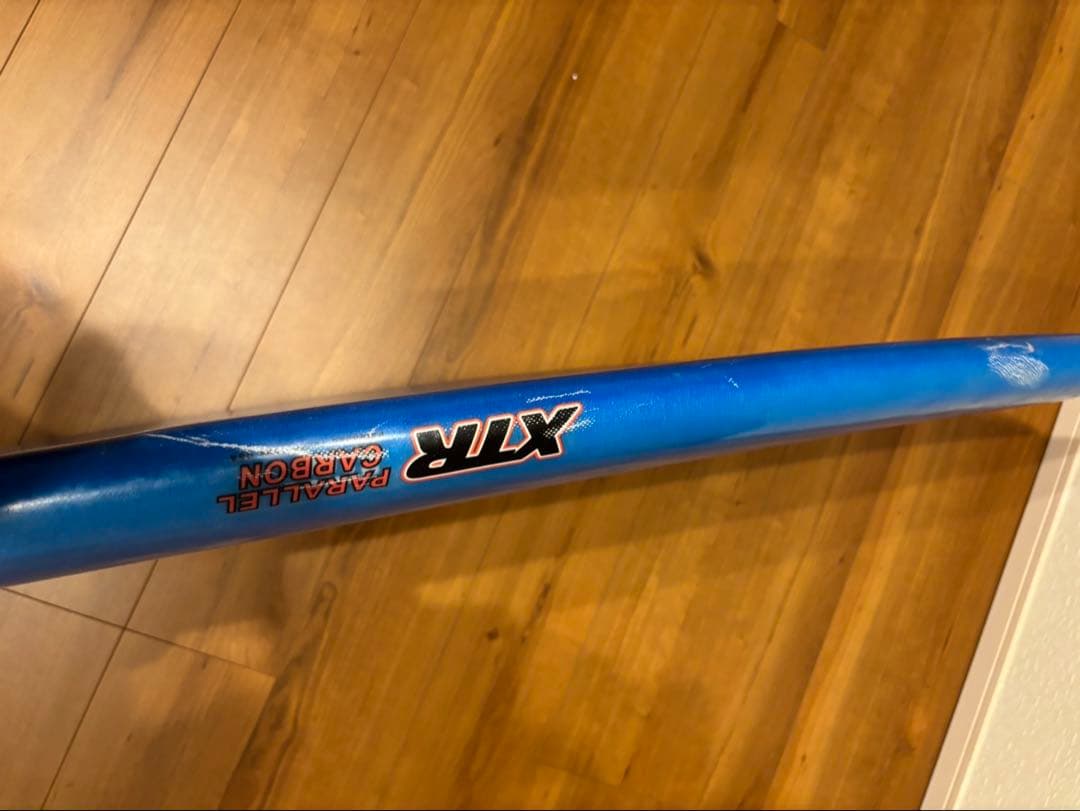 Tomo XTR Parallel Carbon サーフボード　ケース付き