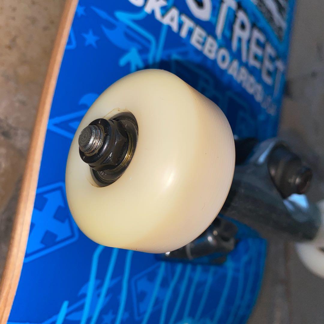 H-STREET SKATEBOARD USA スケボー　コンプリート　デッキ