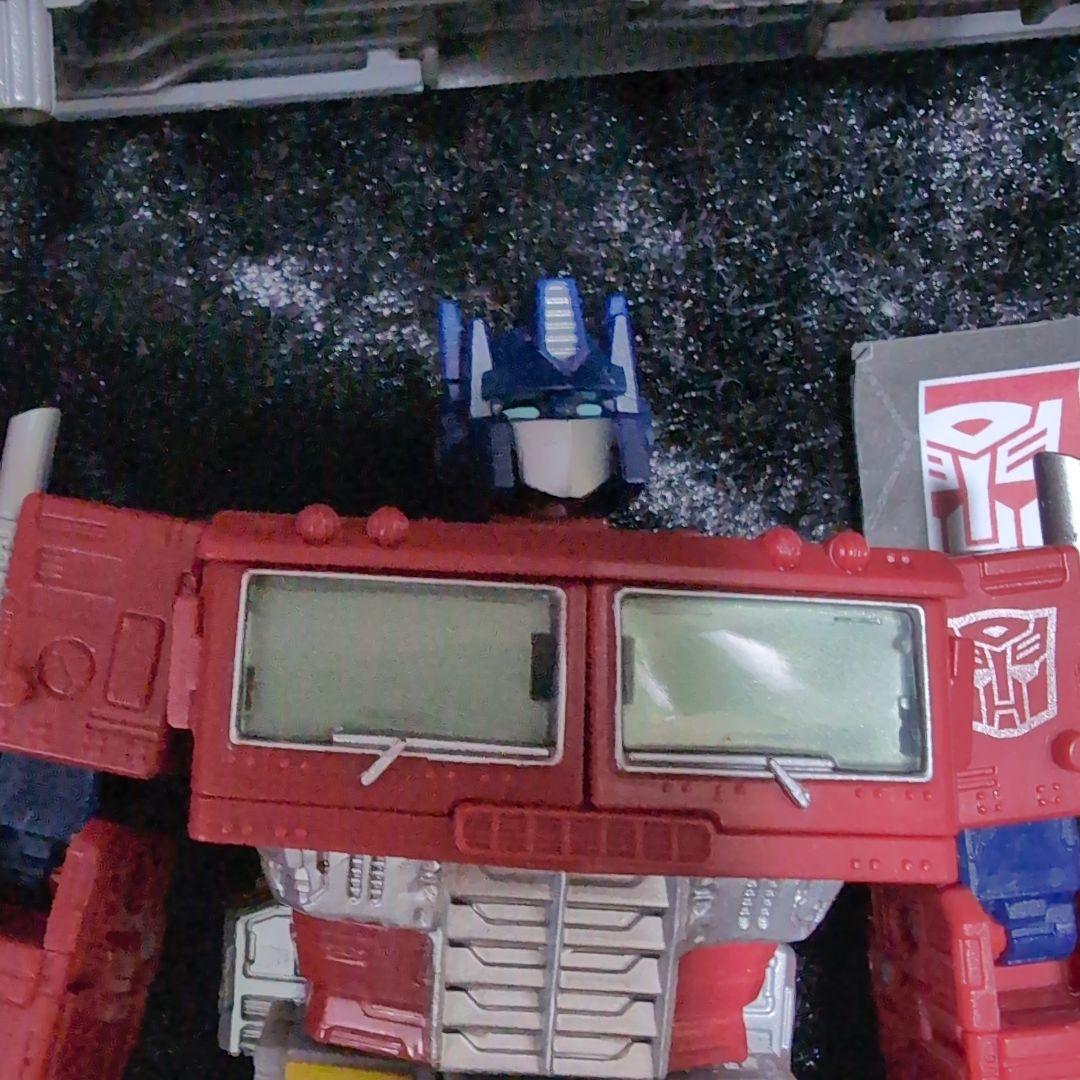 TRANSFORMERS ネトフリ版 OPTIMUSPRIME トレーラー付