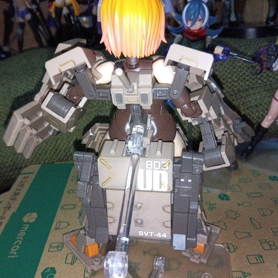 フレームアームズガール　輝鎚・甲　組立済　ぼよよん