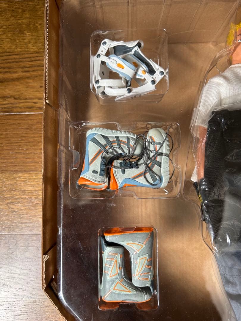 FULLTIMEeBAYER 1/6スノーボードフィギュアSIMON 絶版