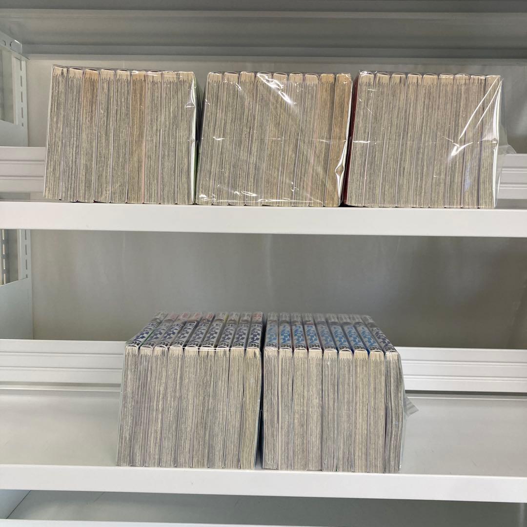 1029 ブルーロック全巻1-37巻と関連本8巻　　2.3-1