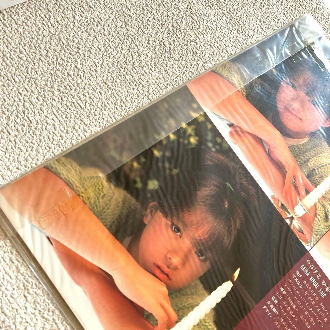 中森明菜 映像 写真展 パンフレット　ハンカチ　ステッカー