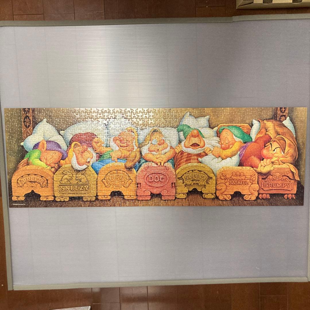 ジグソーパズル　950ピース　7人のこびと　夢みるこびとたち