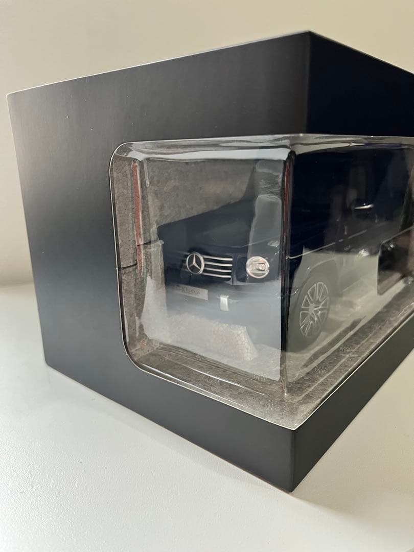 ベンツGクラス G500 AMGライン 限定品1/18スケール　NOREV