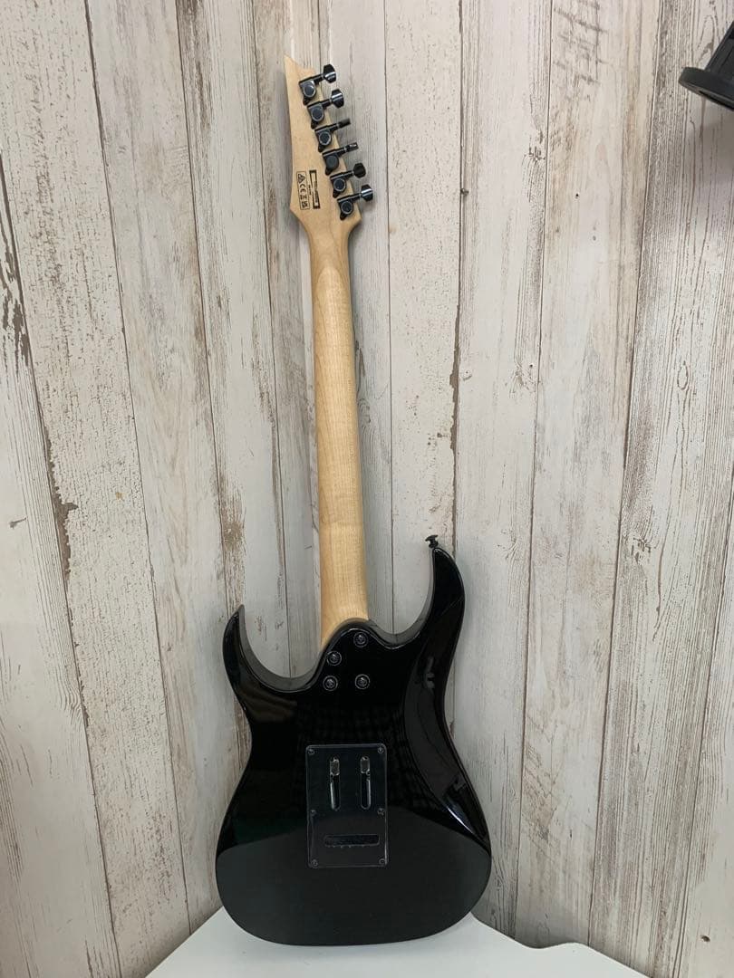 Ibanez エレキギター 黒　ブラック