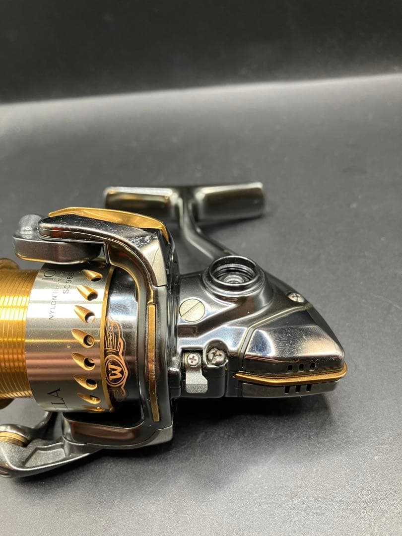 hs01 外観美品 シマノ 04 ステラ 1000S ハンドルなし
