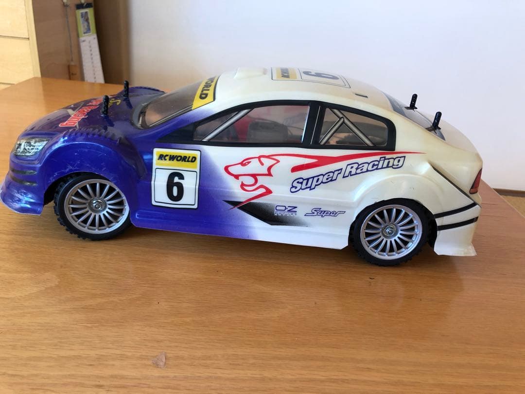 タミヤ　TG-10 エンジン＋電動　ハイブリッド