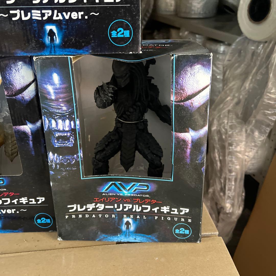 プレデターリアルフィギュア エイリアンVSプレデター 3セット