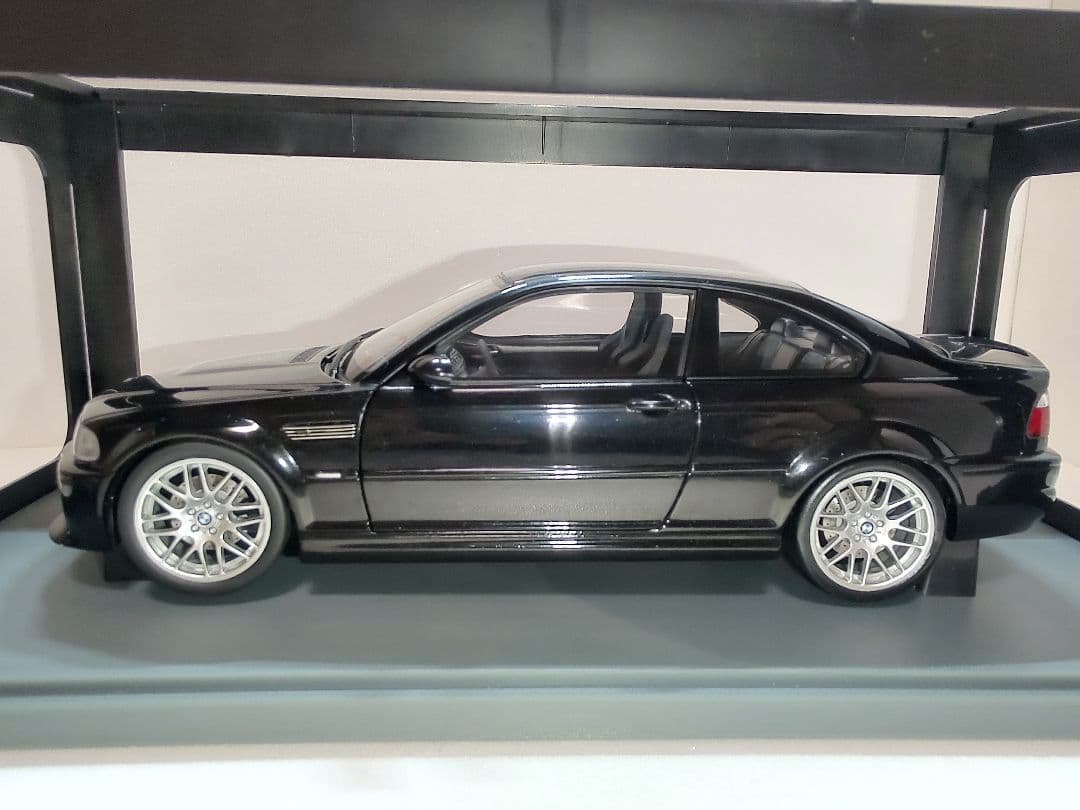 オートアート  M3 CSL E46 1/18 ブラック
