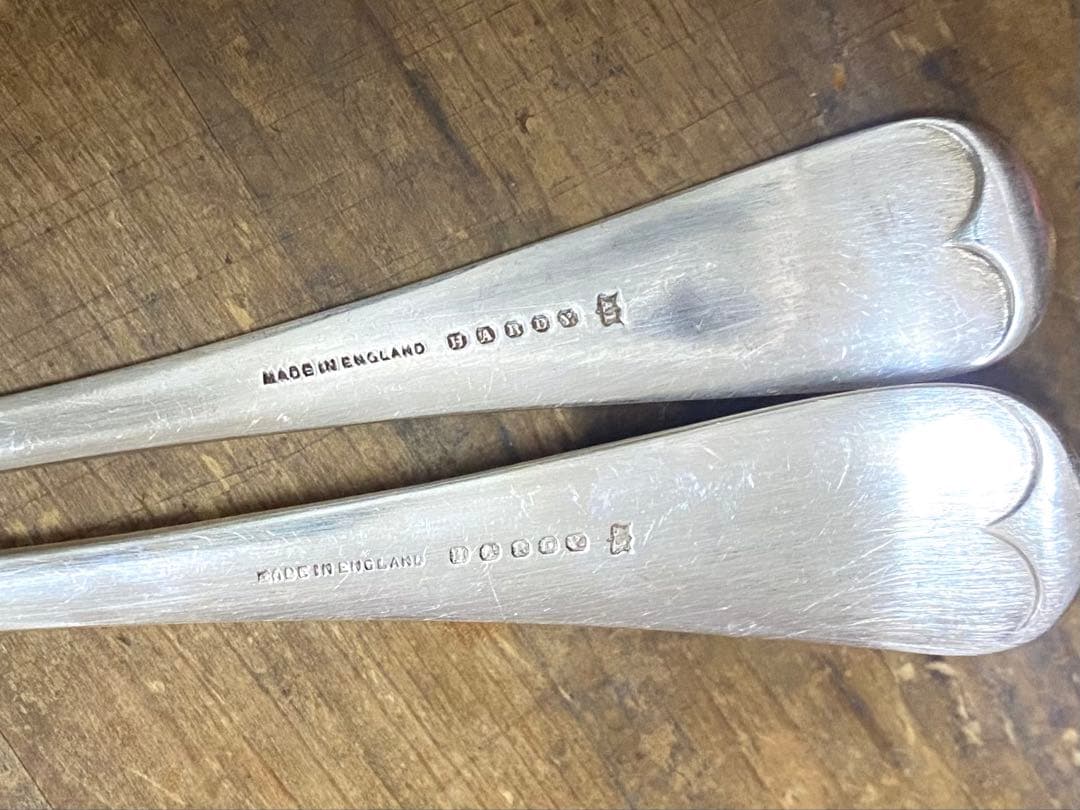 シルバー製，HARDY刻印高品質。スプーン2本セット、英国製値下がりました。