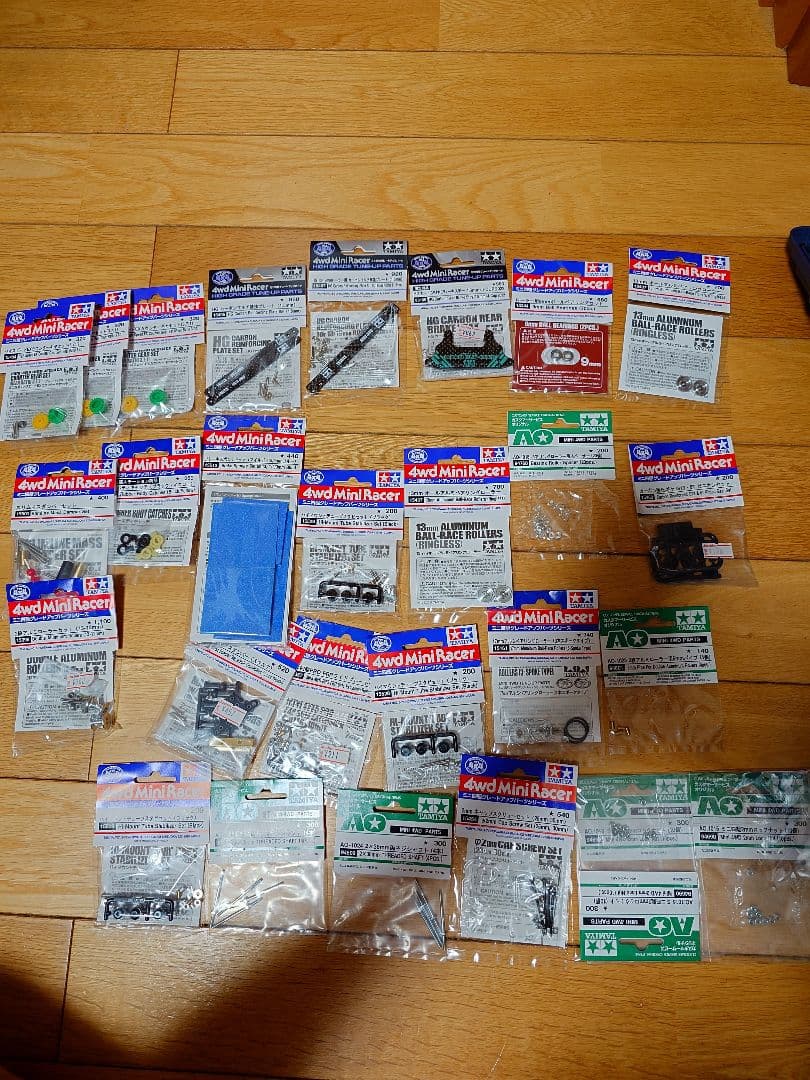 ミニ四駆 予備パーツセット100点以上