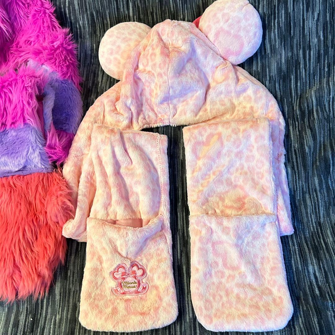 ディズニー　マフラーキャップ　チェシャ猫&ミニー（レア）セット売り