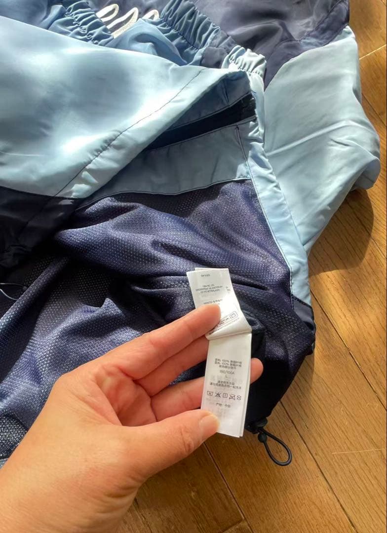 ウェア Supreme x Umbro Gradient Track Jacket L