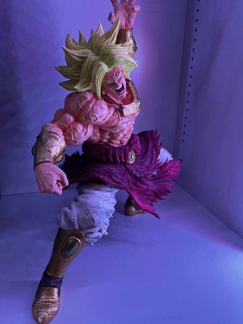 ブロリーラストワンフィギュア
