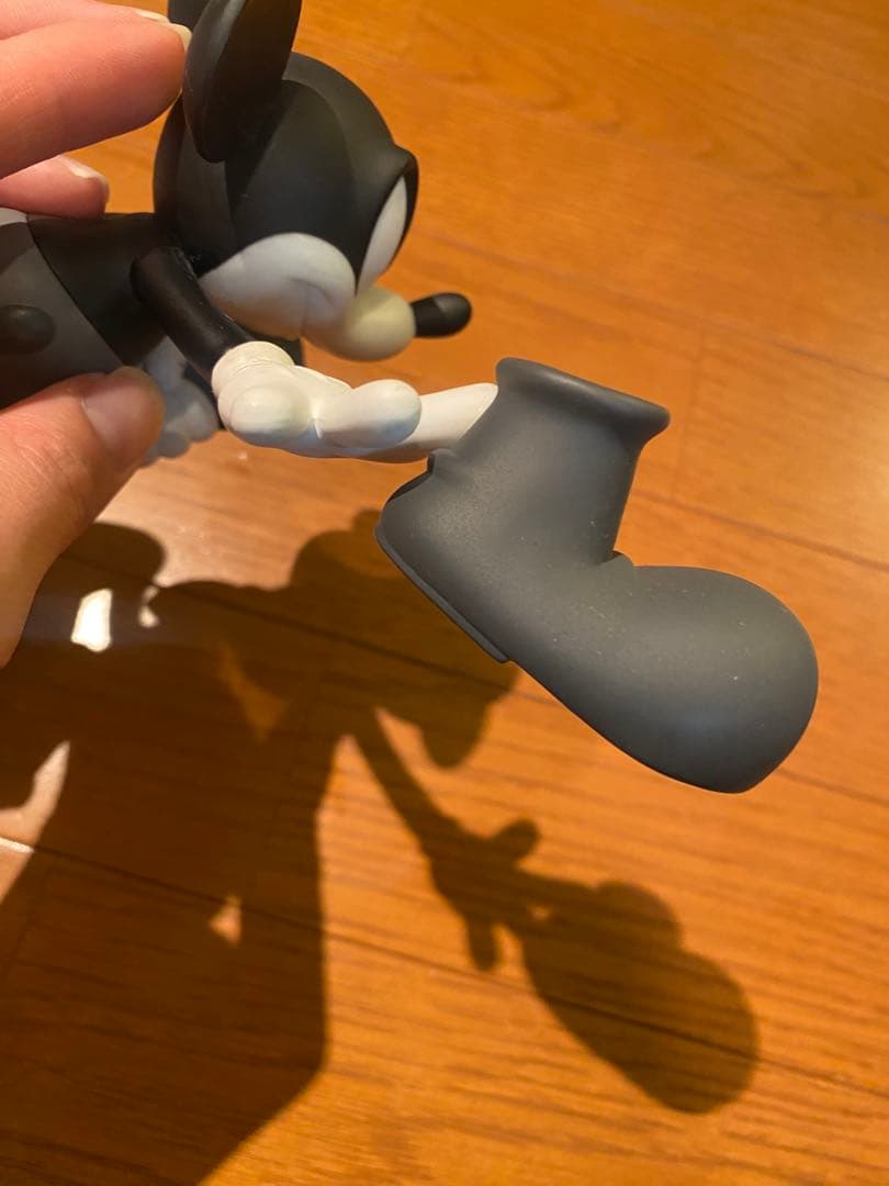 ディズニーxRoenメディコムトイVCD ミッキーマウス モノクロ　Ver.