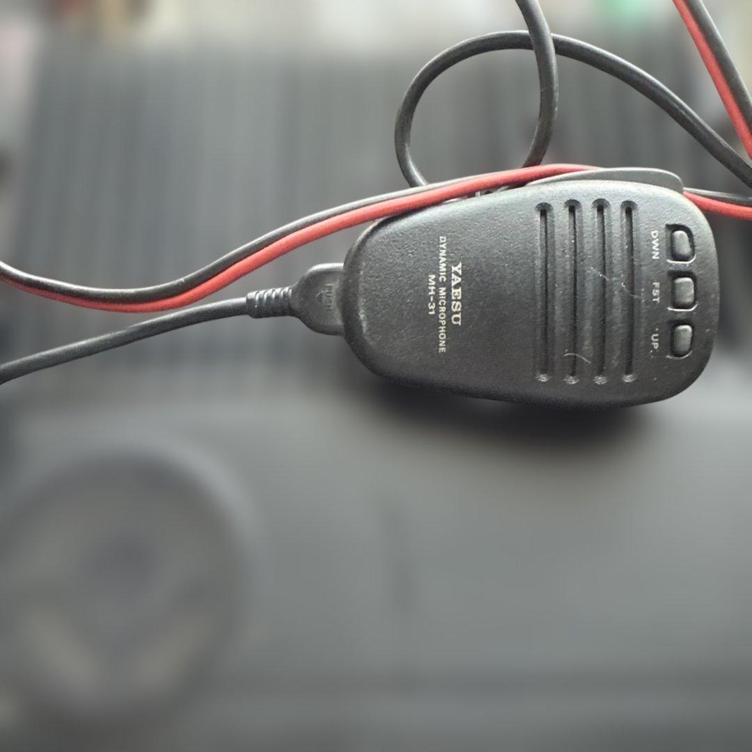 八重洲　ヤエス　HF トランシーバー　FT-900