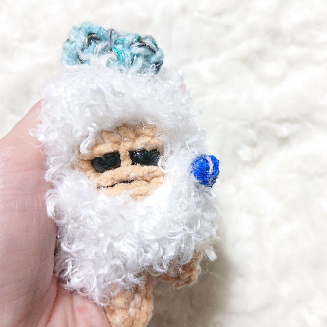 250.もこもこひつじ　マンドラゴラのあみぐるみ