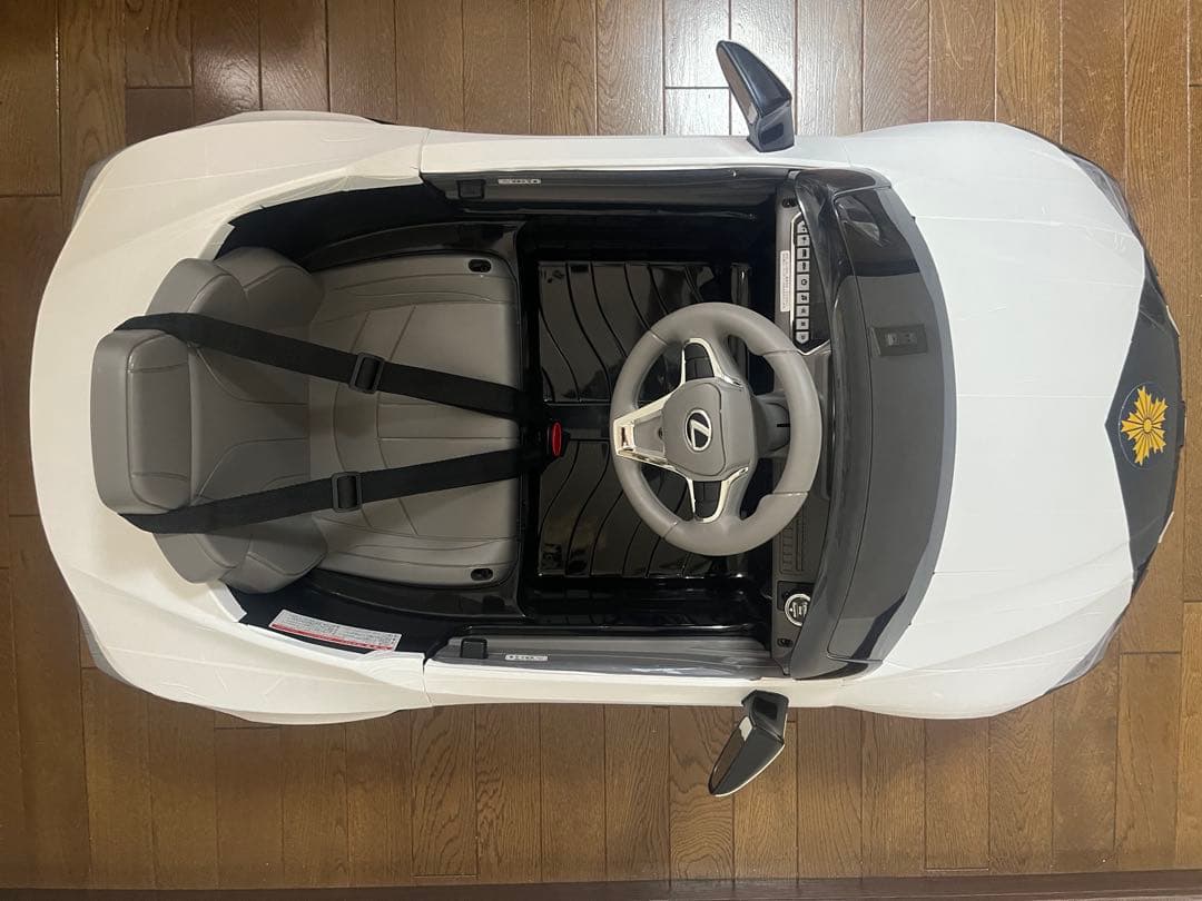 パトカー レクサスLC500 乗用ラジコンカー 子供用 リングボーイリングガール