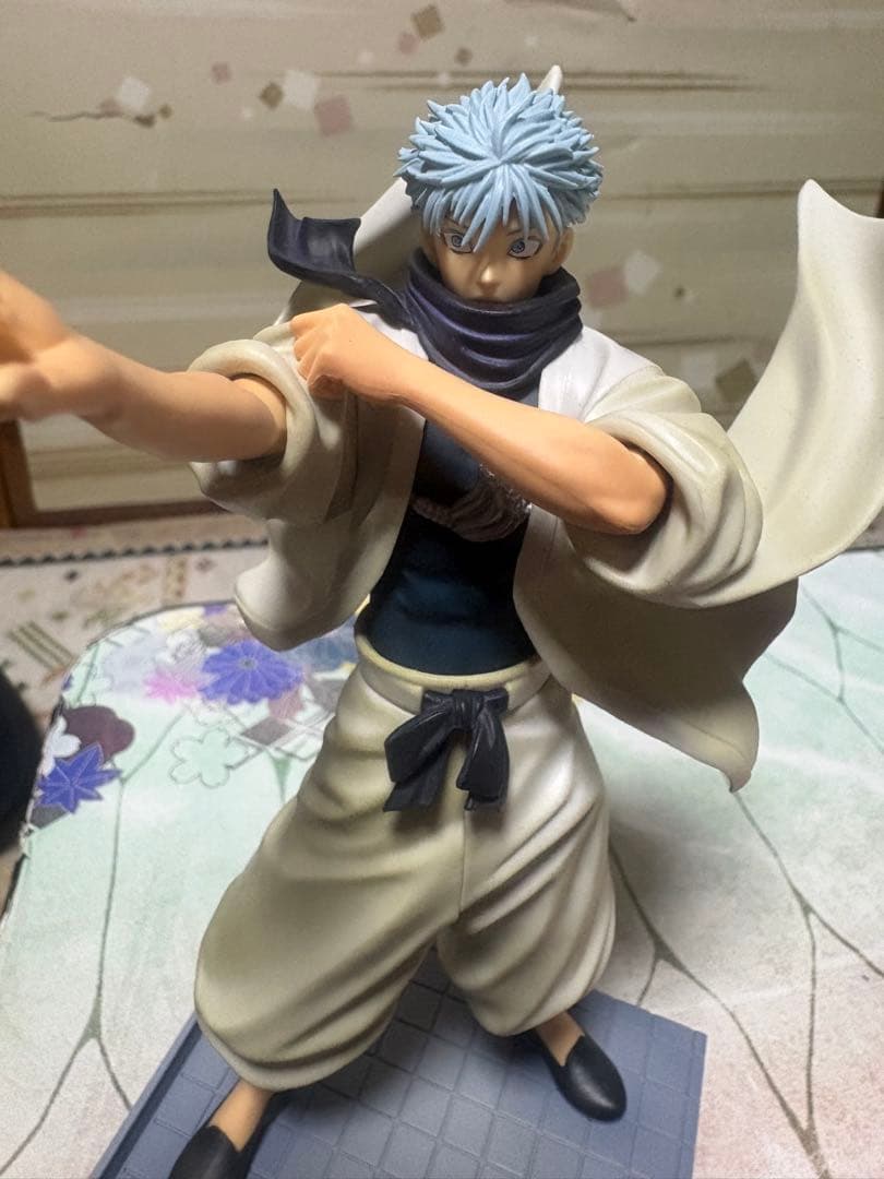 呪術廻戦　ジャンプGIGA応募者全員サービス　五条悟　フィギュア