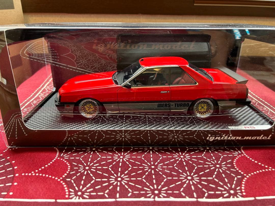 1/18 RS R30 イグニッションモデル 日産 スカイライン　前期　昭和