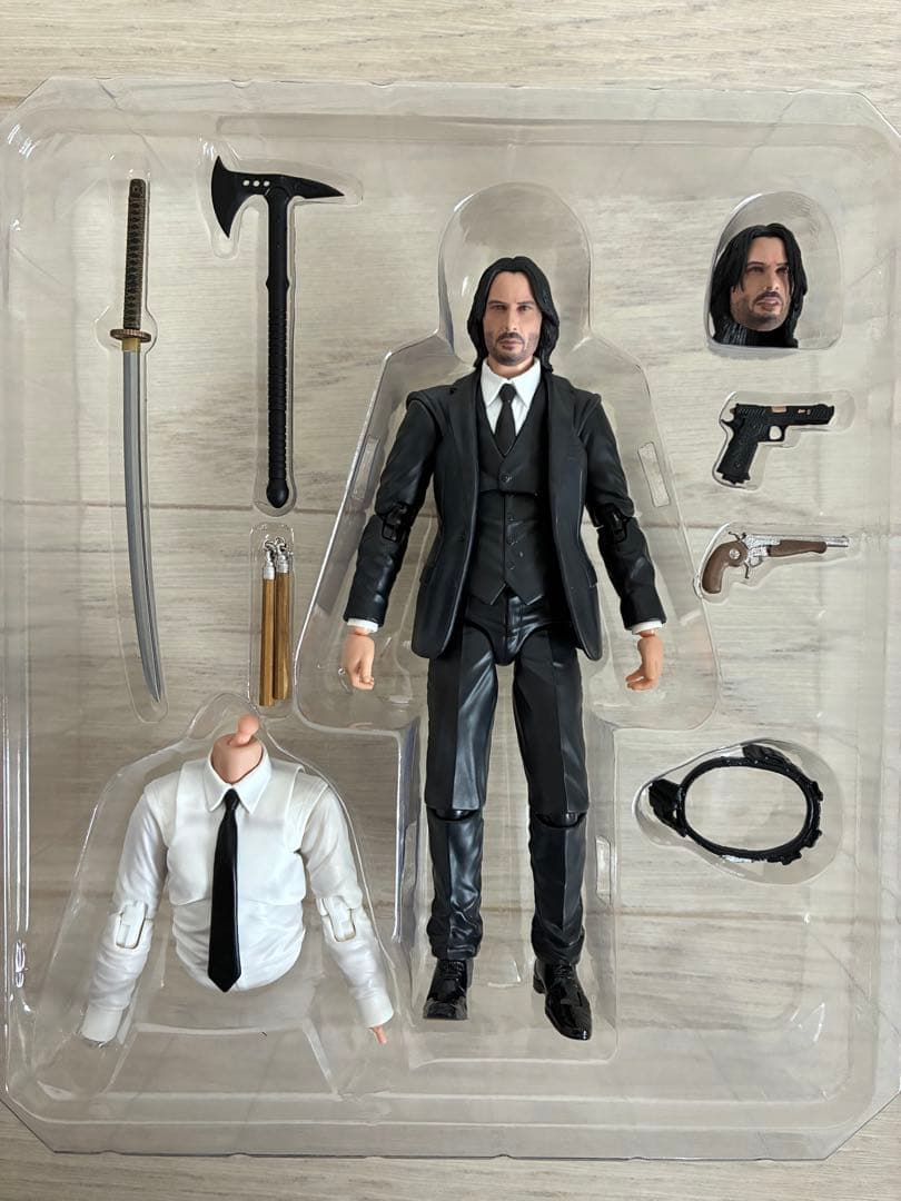 MAFEX ジョン・ウィック チャプター4 フィギュア
