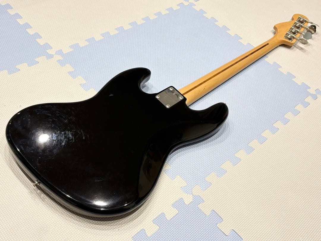 Fender Japan Jazz Bass Black Pシリアル