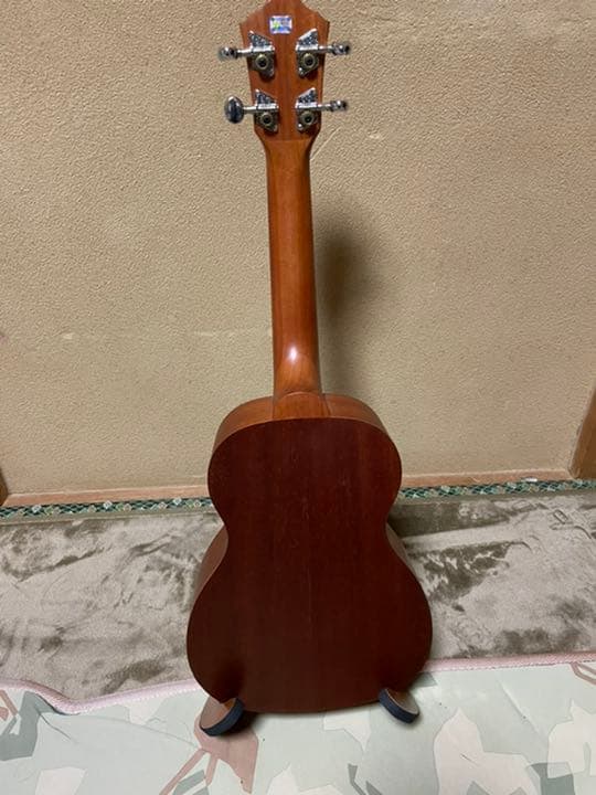 Ibanez ウクレレ スタンド付き
