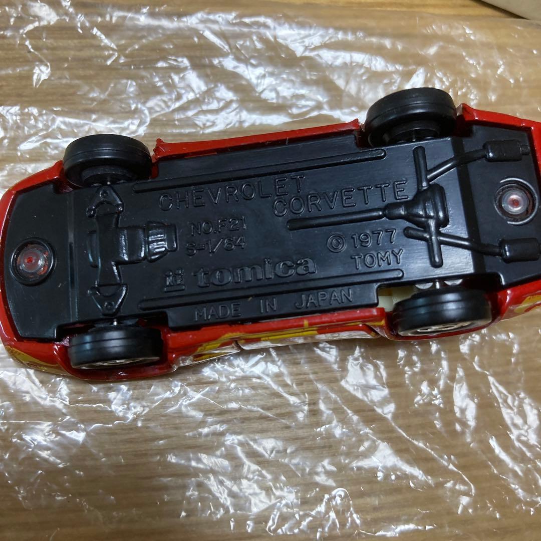 トミカ　外国車シリーズF21 シボレースティングレイ　赤炎