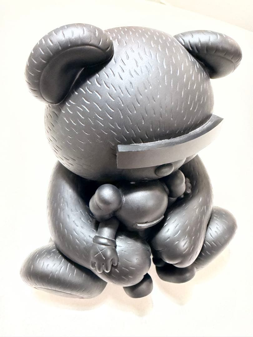 KAWS OriginalFake UNDERCOVER カウズ ベア 黒