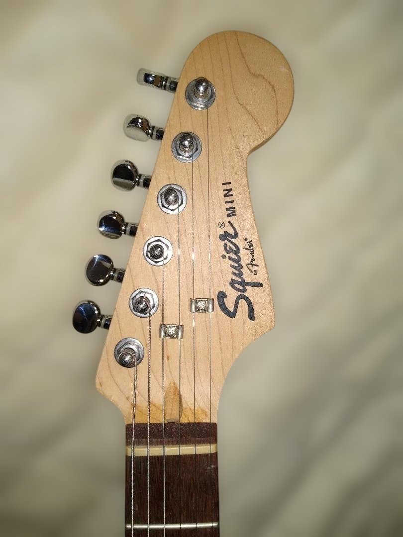 ☆週末セール☆エレキギター SQUIRE BY FENDER MINI ストラト