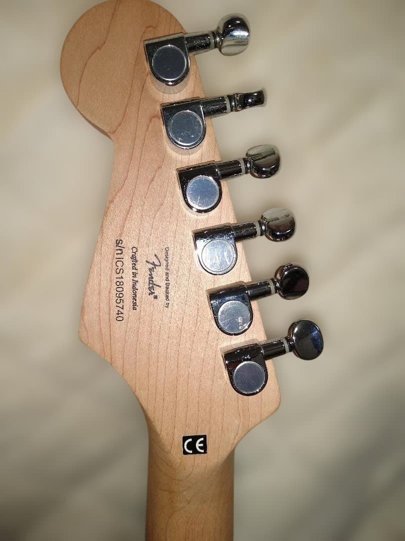 ☆週末セール☆エレキギター SQUIRE BY FENDER MINI ストラト