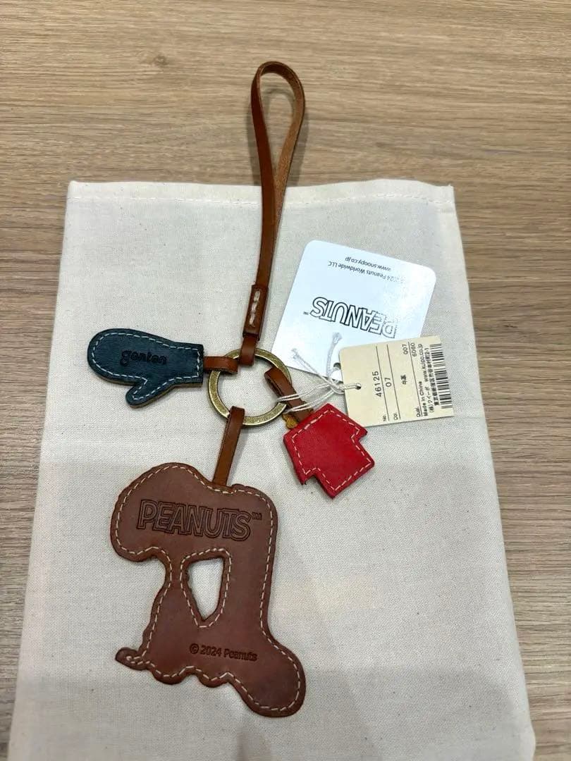 gentenゲンテンスヌーピーSNOOPYチャーム クリスマス PEANUTS